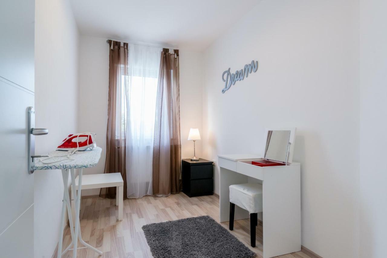 Ferienhaus Bucic Buje Luaran gambar
